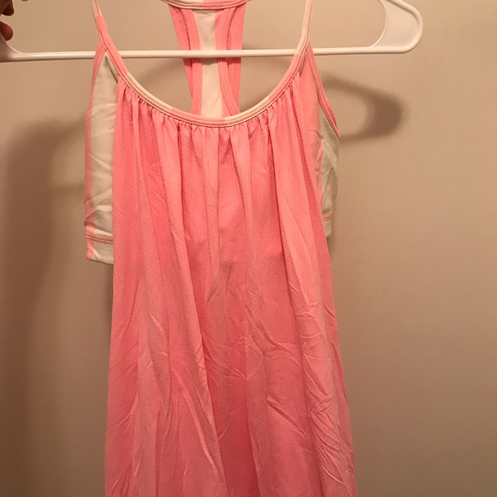 Lulu lemon workout top
